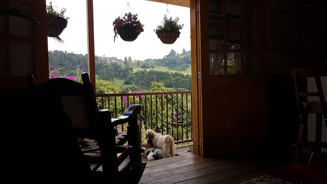 Hostal Hilltop Salento Buitenkant foto